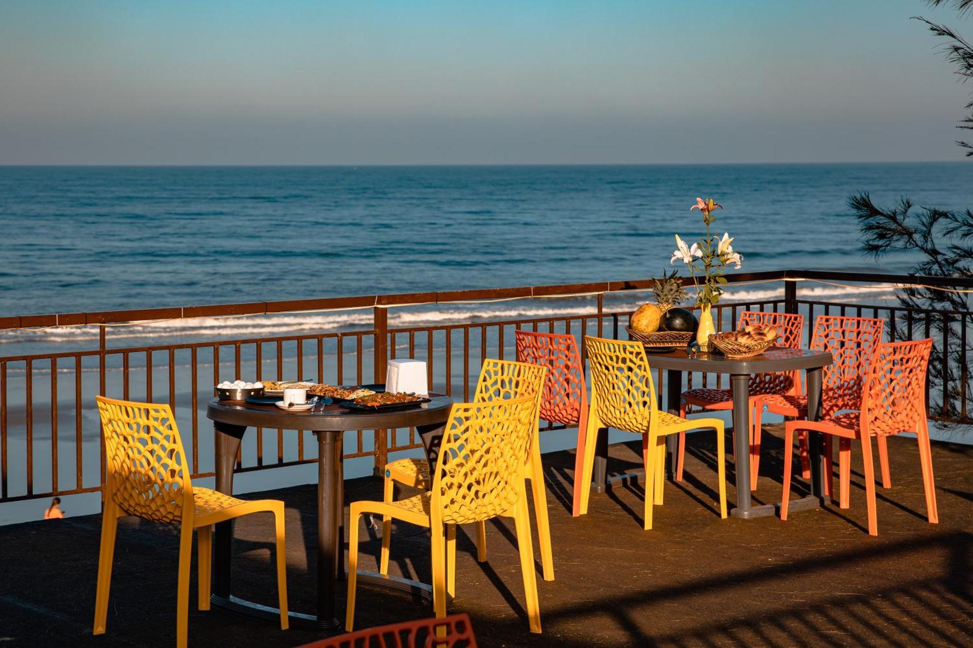 Dallas The Beach Front